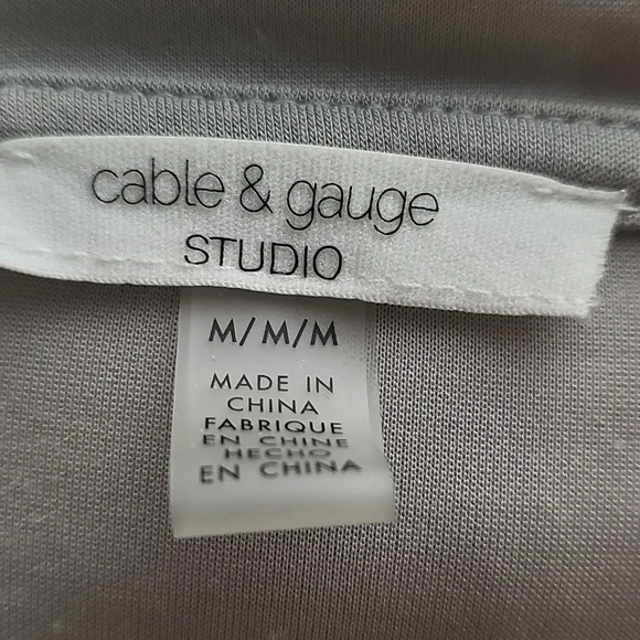 ⚜️Cable & Gauge Studio Biege 2 Piece Set - Picture 2 of 5